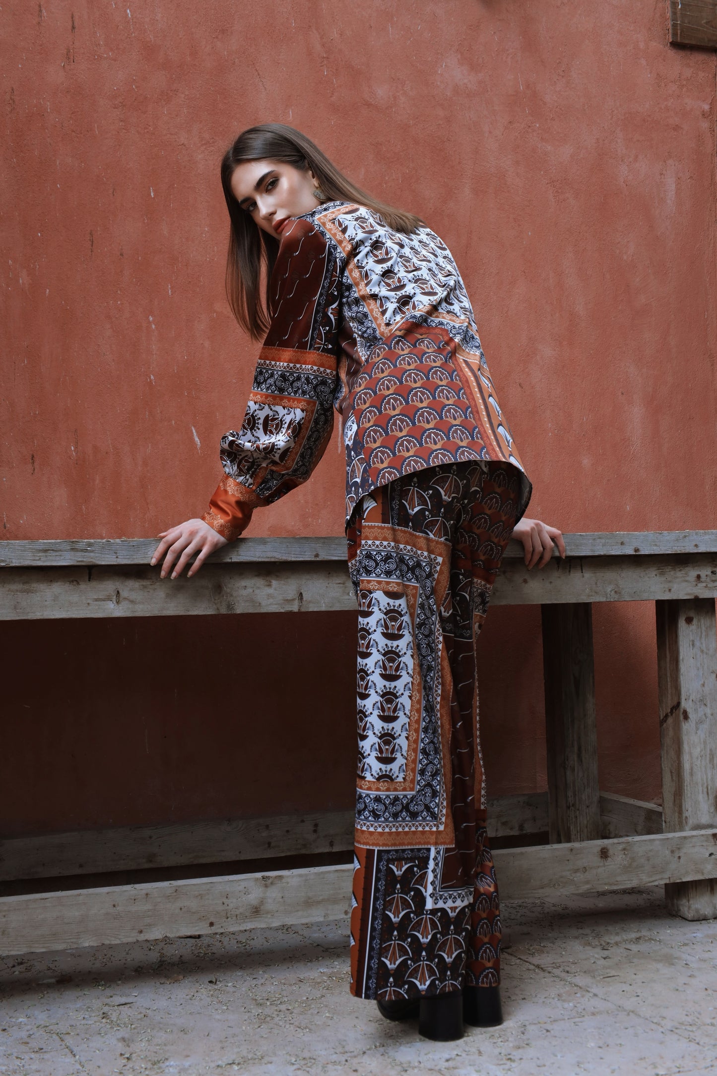 Papyrus Whisper | Set