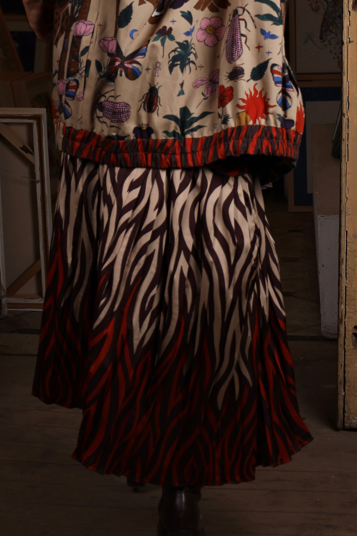 Embers of Sekhmet - Pleated Skirt